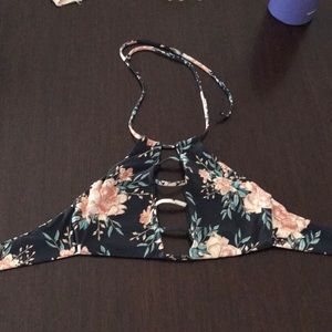 Billabong bikini top